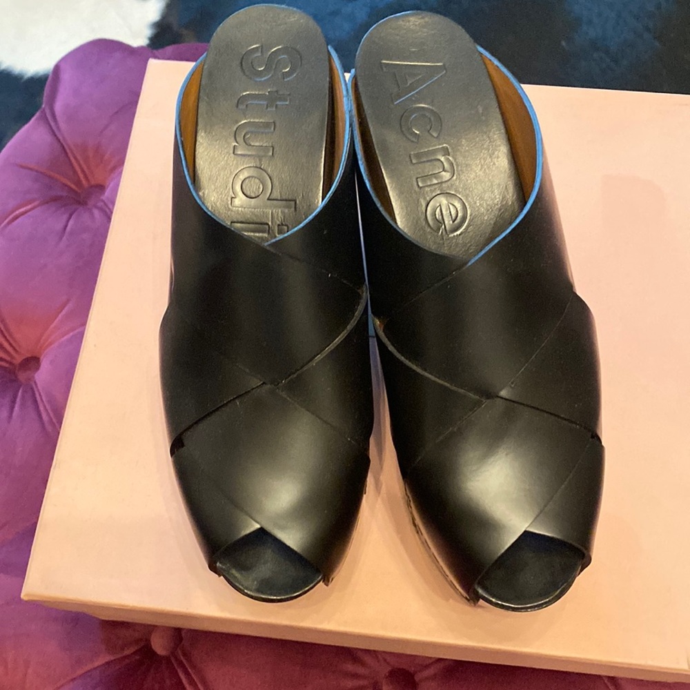 SOLD!!Acne Studios Black Leather Mules/Clogs